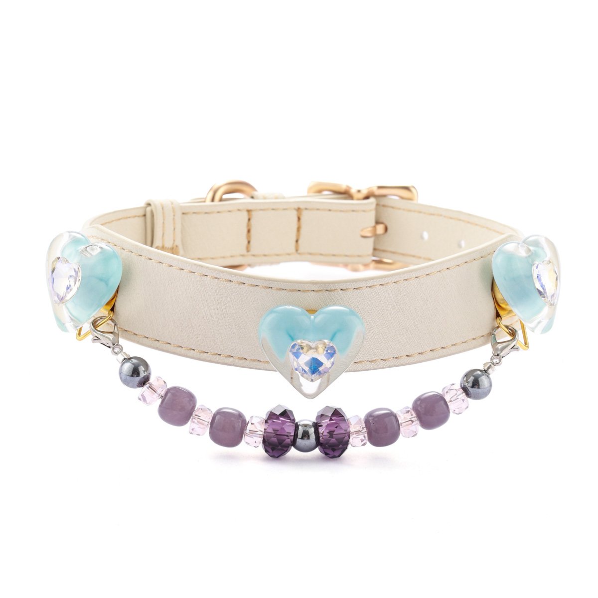 Heart-shaped pet collar